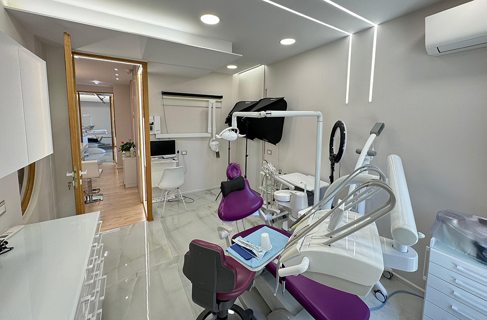 https://dentalart.al/wp-content/uploads/2024/06/Dental-Art-Tirana-Klinika-Wallpaper-1.jpg